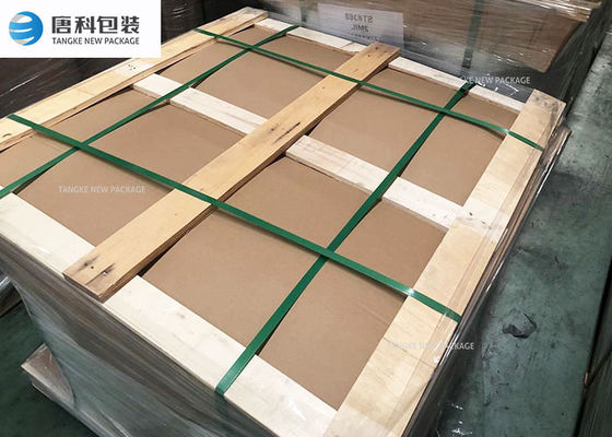 ม้วนฟิล์มโพลีเอทิลีนแบบ Coextruded 60mic 9 ชั้น